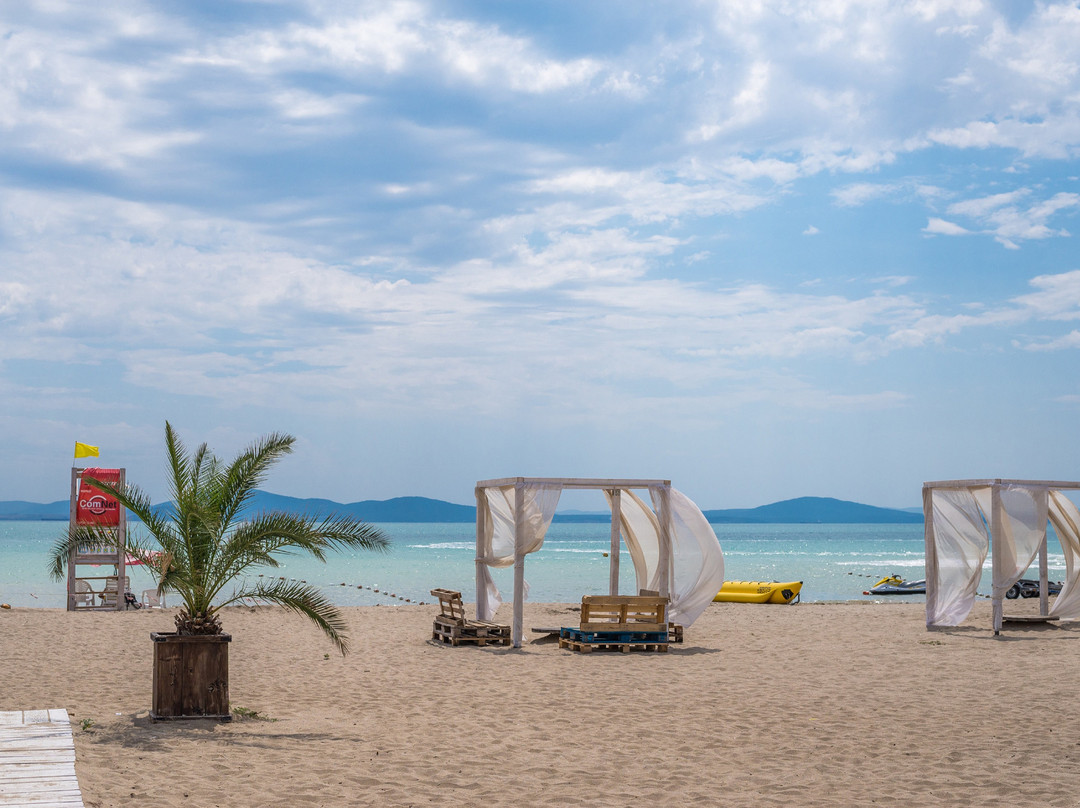 The Clara Aparthotel & Residence主图