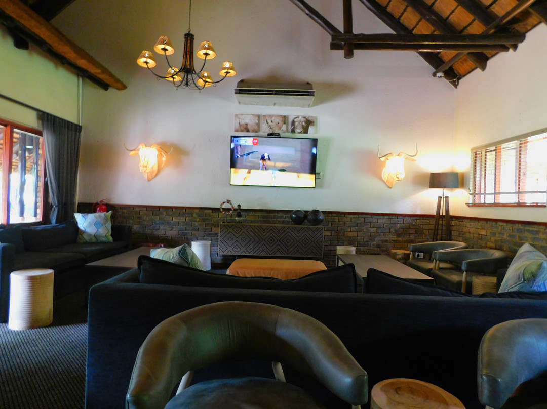 巴库蓬布什旅馆主图