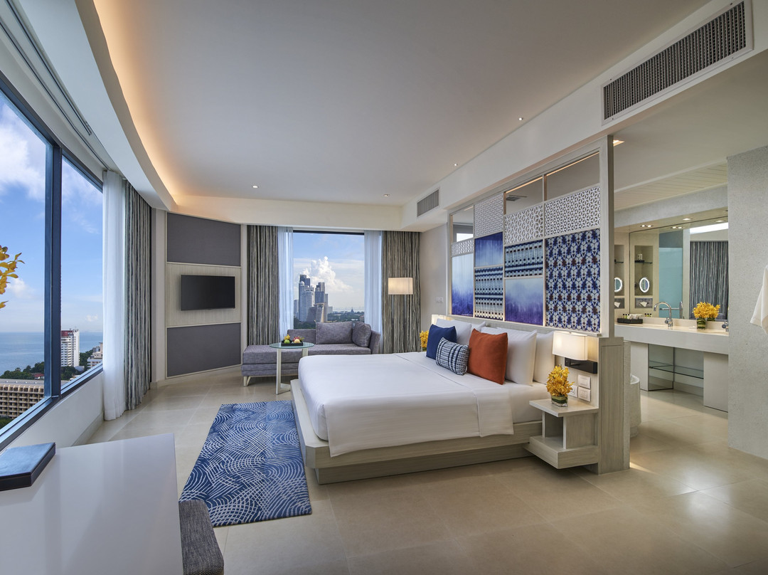 芭堤雅阿玛瑞海景酒店主图