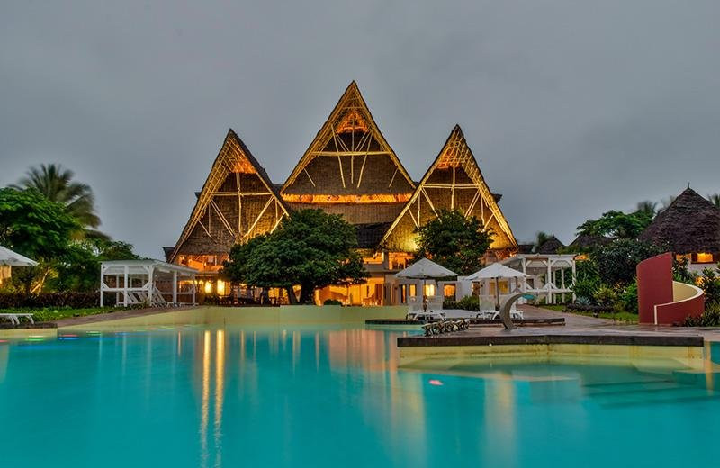 Zanzibar & Beyond Safaris-桑给巴尔市必去景点