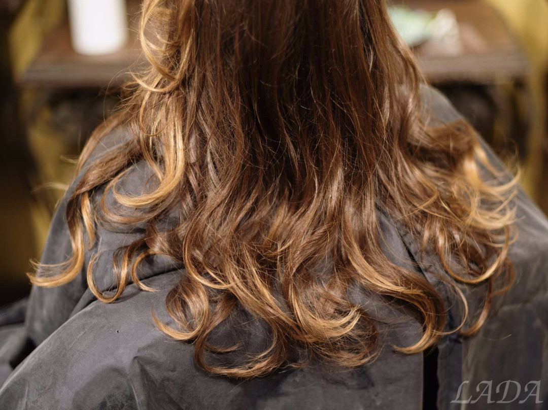 Lada Salon & Spa-劳伦斯必去景点