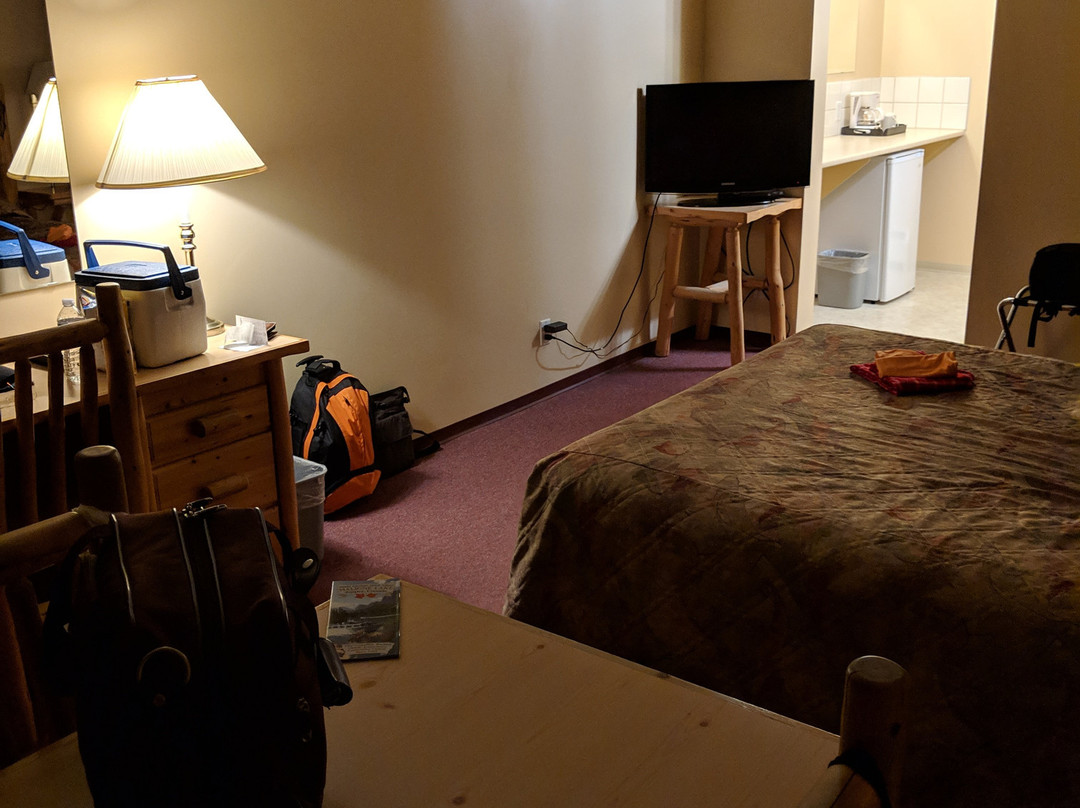 Yellowhead Motel主图