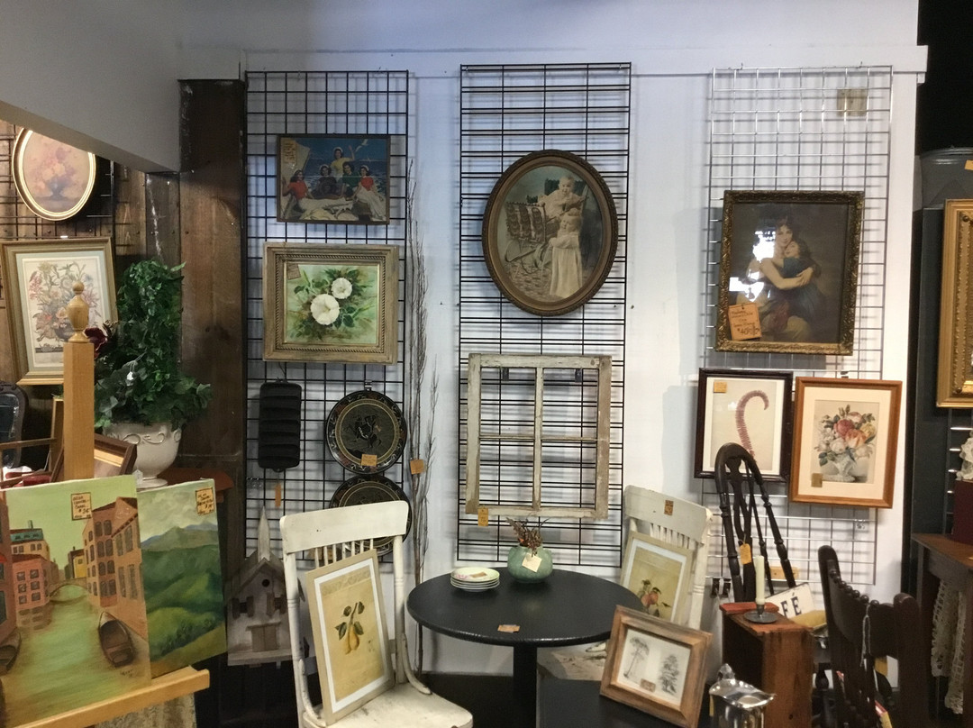 Hearth & Home景点图片