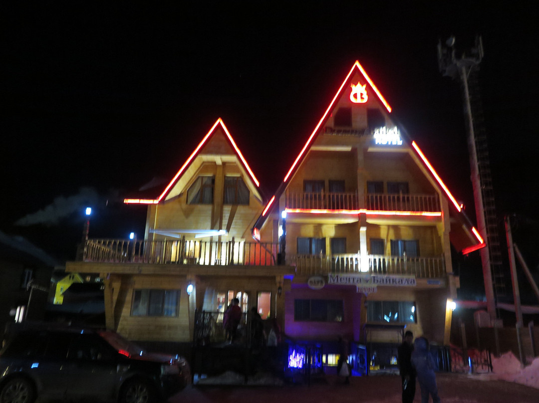 贝加尔梦幻酒店主图