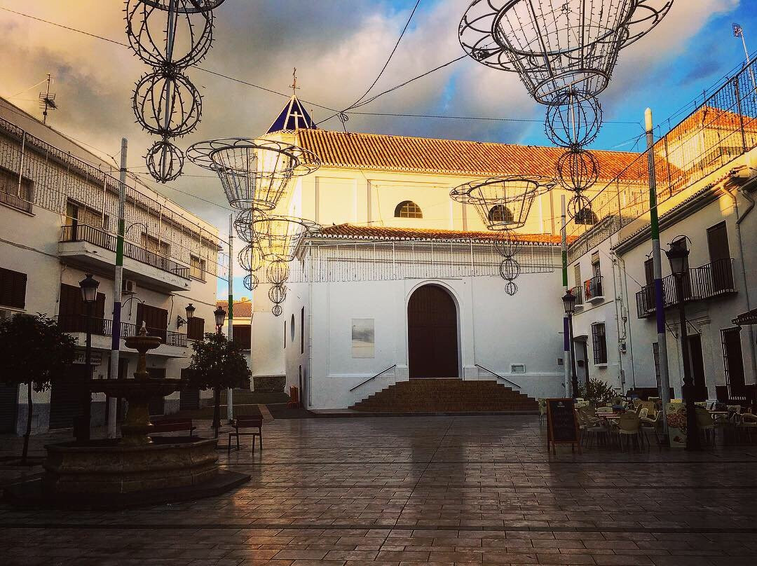 Iglesia de Nuestra Senora de la Encarnacion景点图片