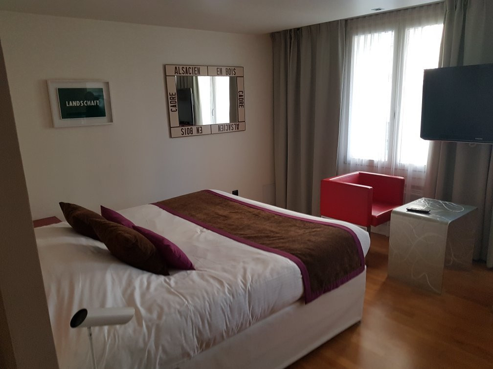 勒帕维隆7酒店主图