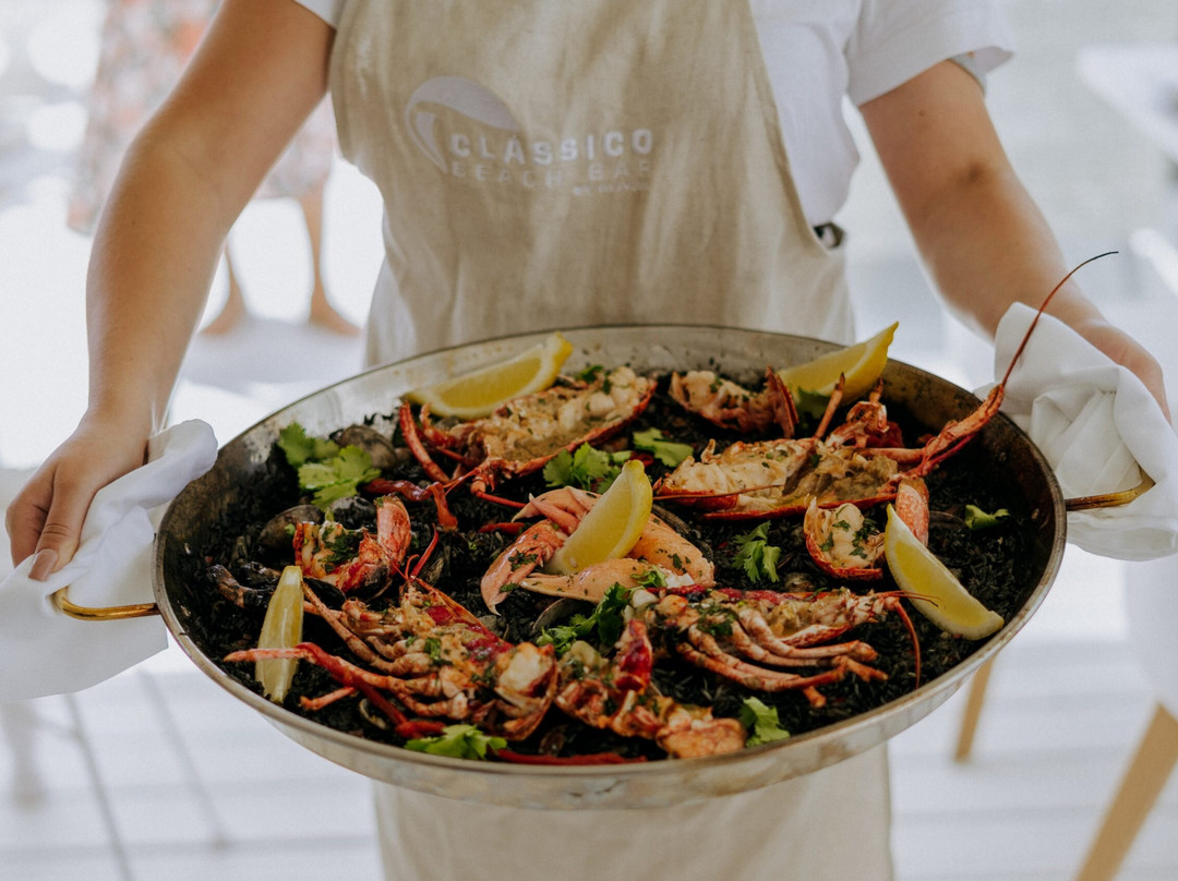 Clássico Beach Bar by Olivier