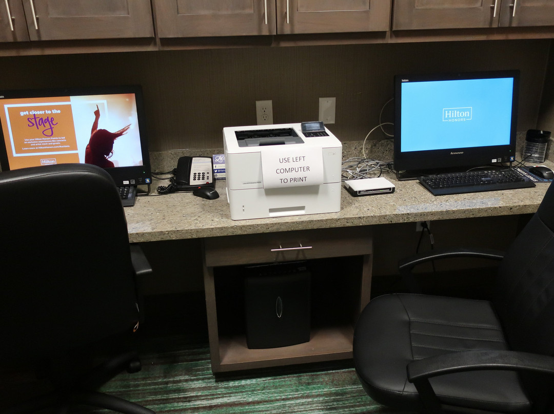 Hampton Inn & Suites Artesia主图