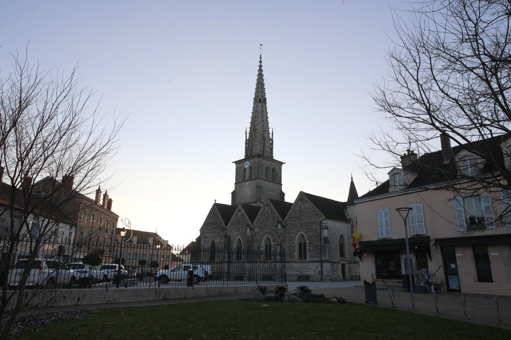 Eglise Saint Nicolas景点图片