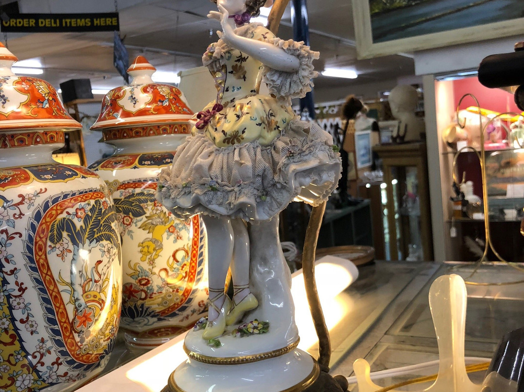 Village Antique Mall-Mount Dora必去景点