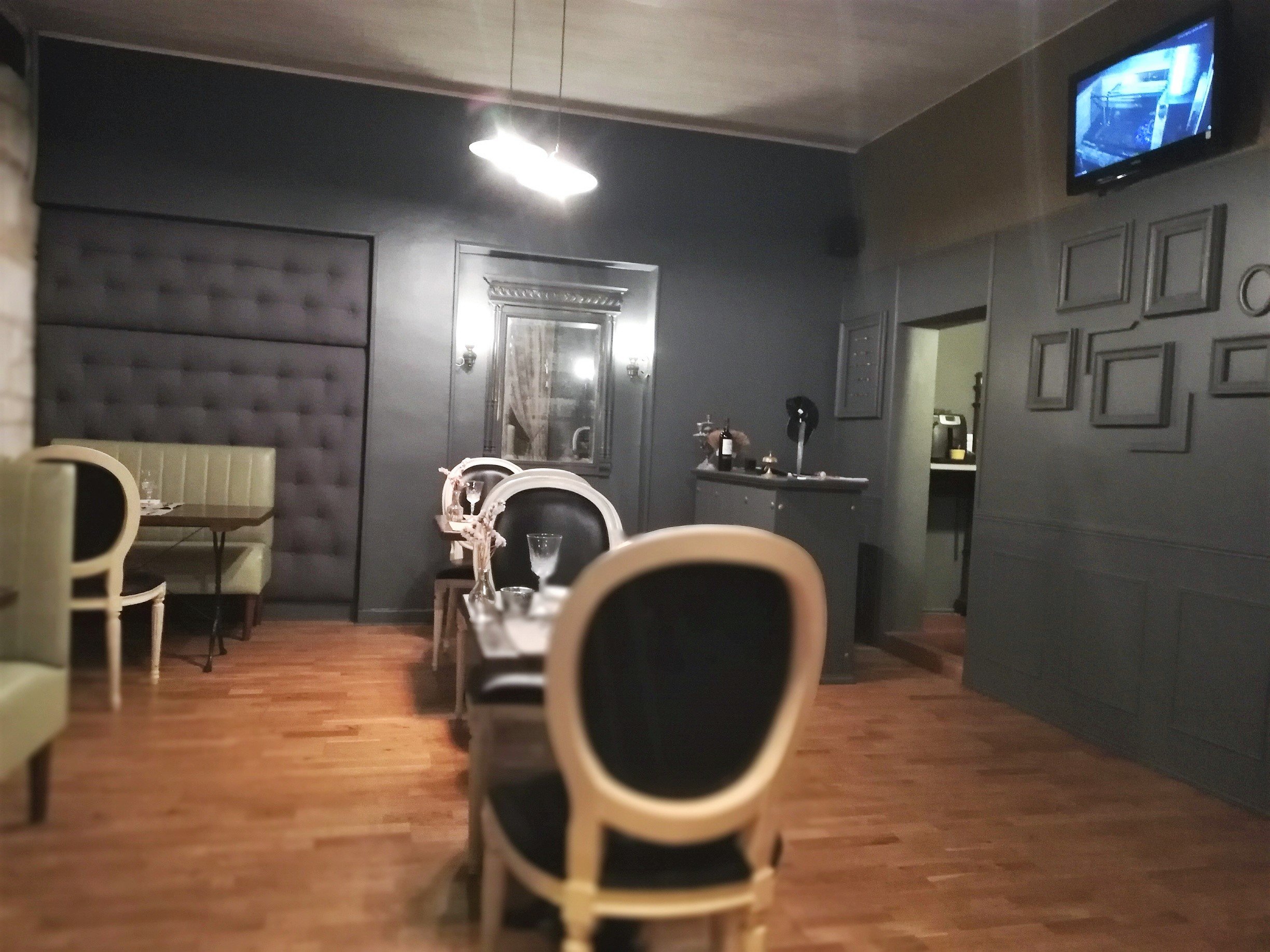 L'Entree Chambres d'Hotes Bar & Restaurant-餐饮