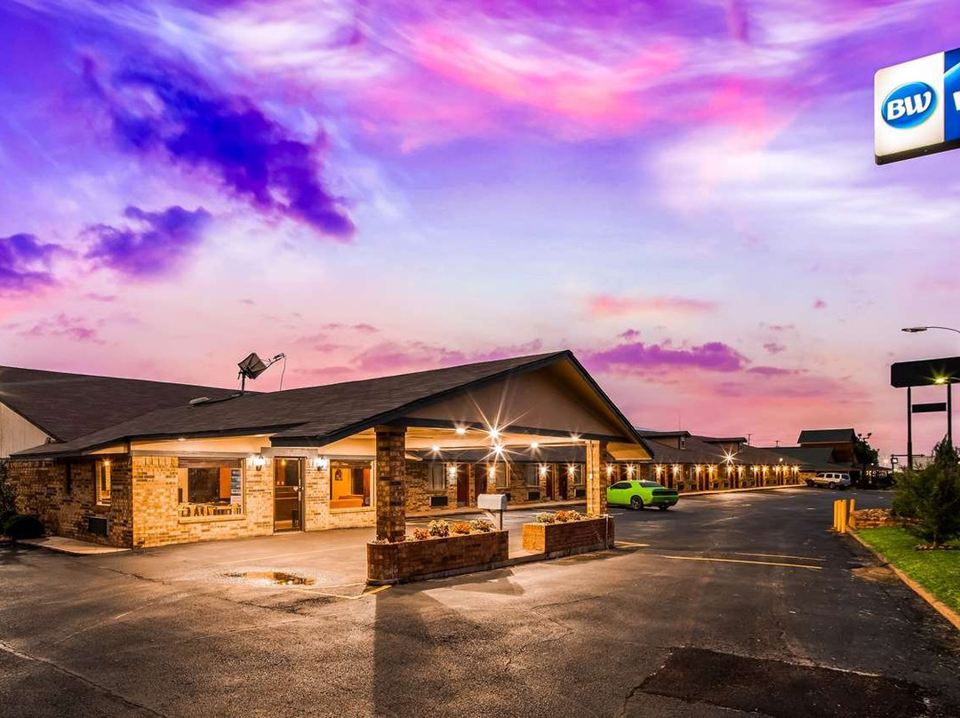 迪凯特贝斯特韦斯特酒店主图