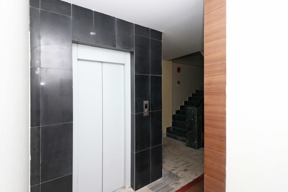 Hotel Barney Grand主图