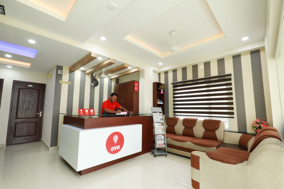 Almas Residency主图