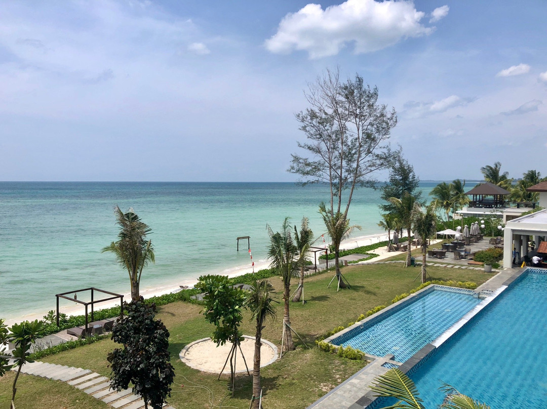 Santika Premiere Beach Resort Belitung主图