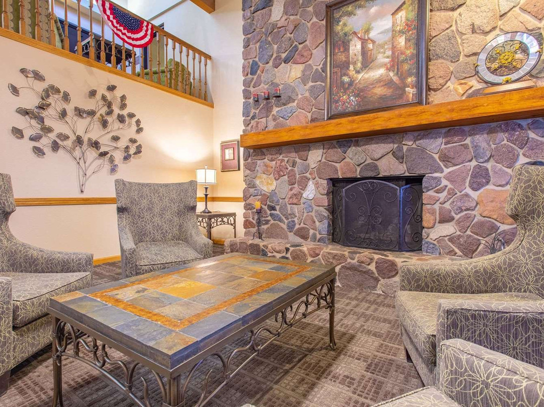 AmericInn by Wyndham Eau Claire主图