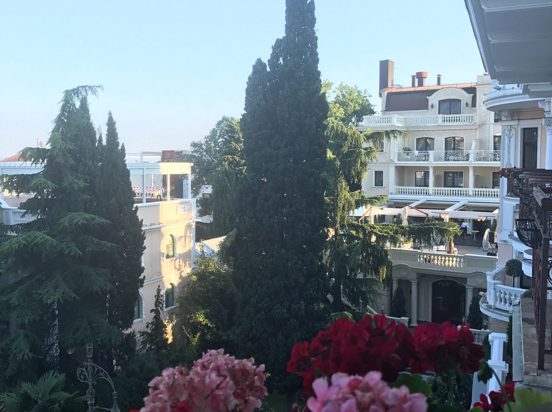 依琳纳别墅酒店主图