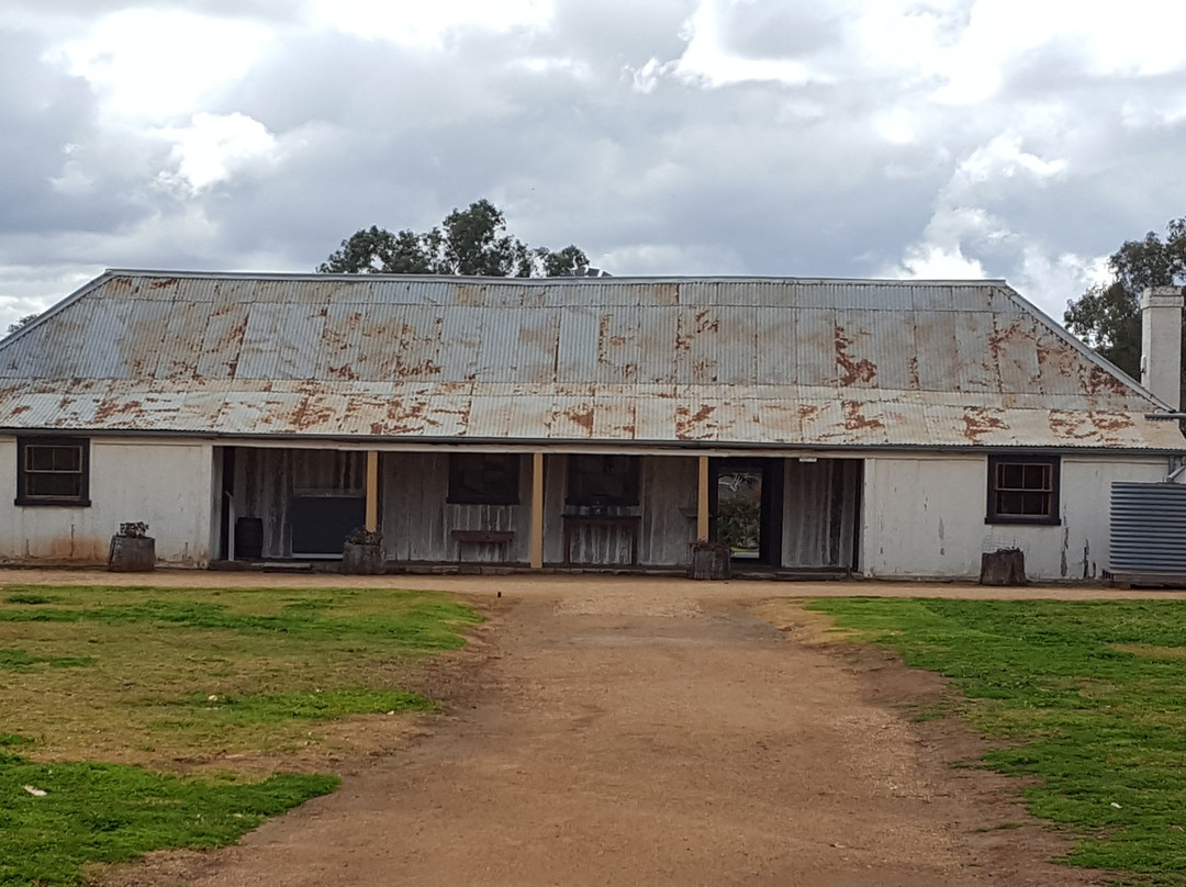达博旅游景点-Dundullimal Homestead