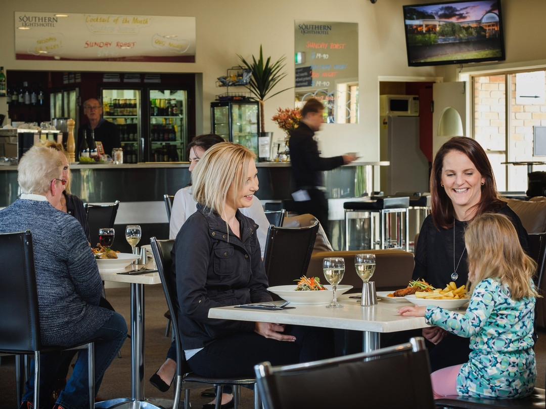 Southern Lights Hotel主图