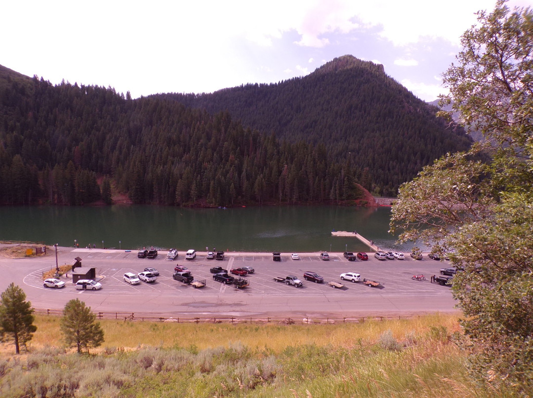 Tibble Fork Reservoir景点图片