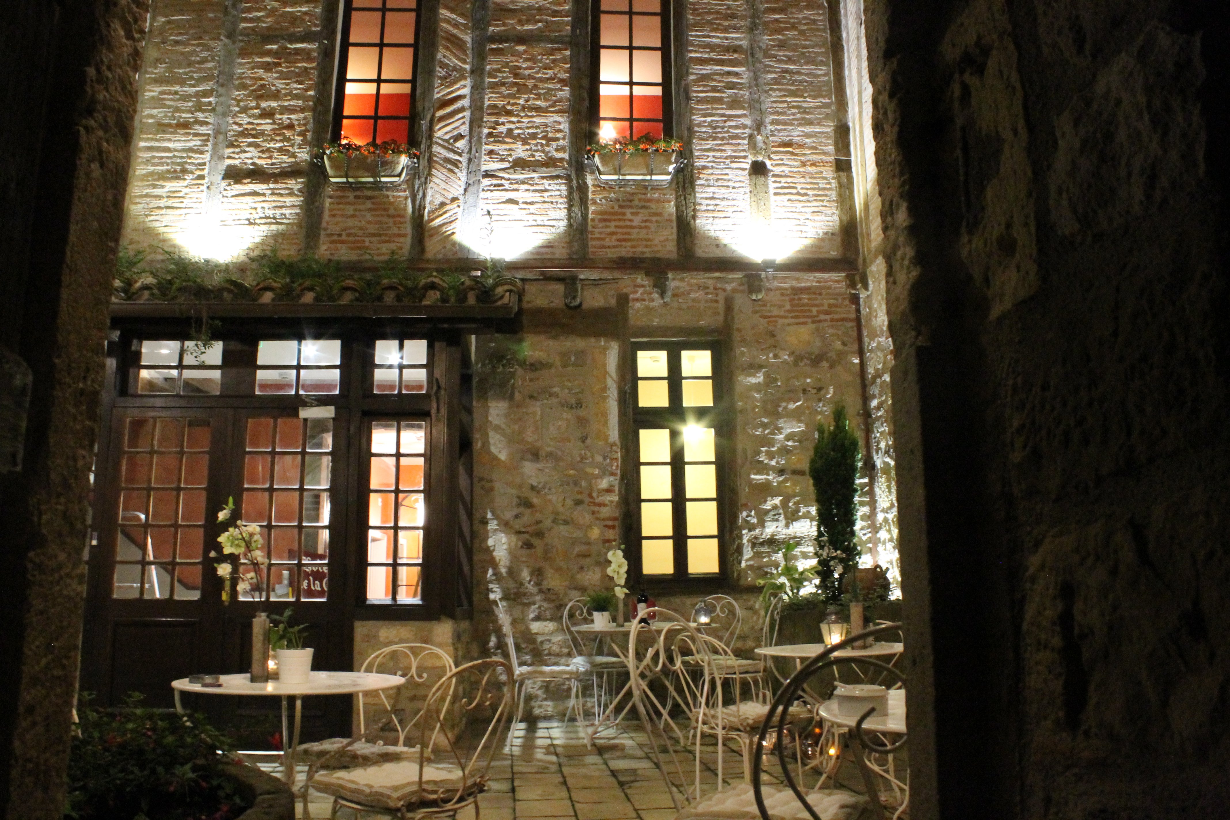 Hôtel Raymond VII-官方