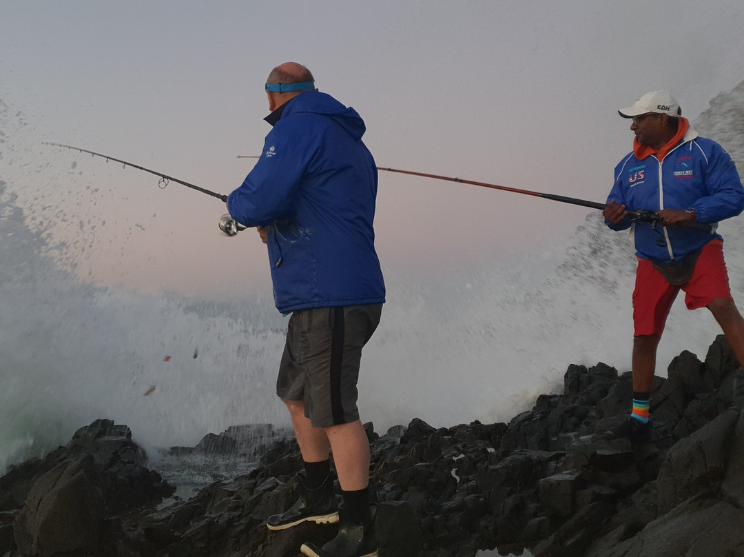 Hole in the Wall主图