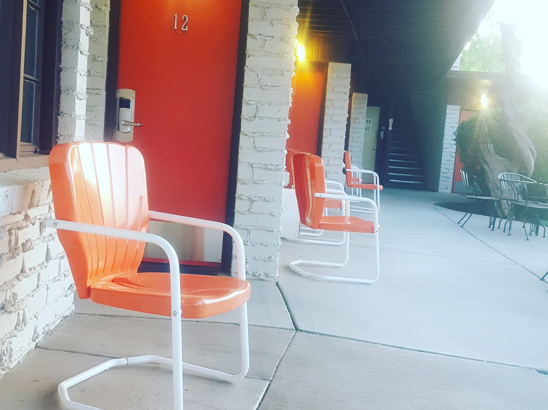 艾肯斯旅馆主图