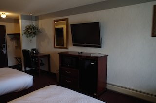 Shiretown Inn & Suites主图