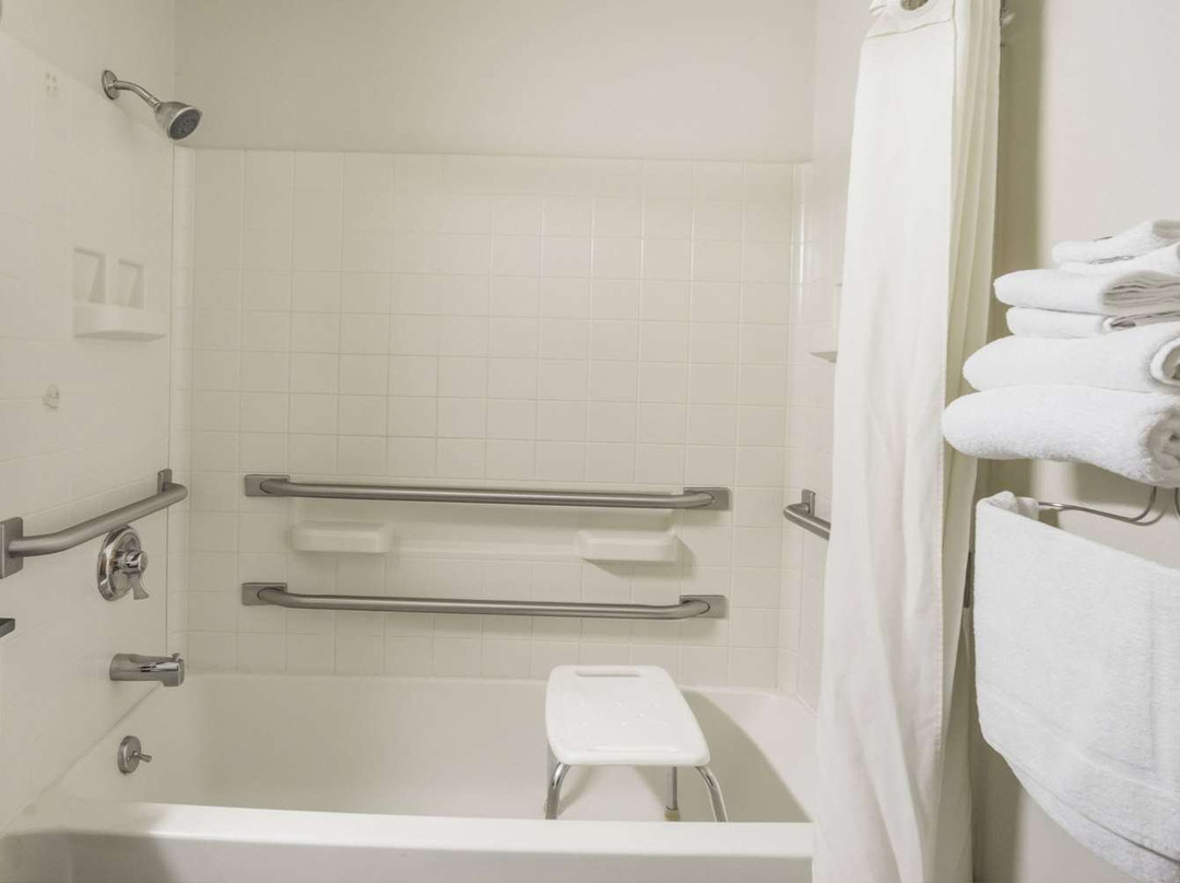 Super 8 by Wyndham Munfordville KY主图