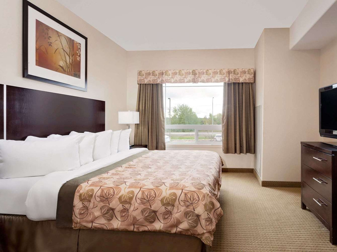 Ramada by Wyndham Lac La Biche主图