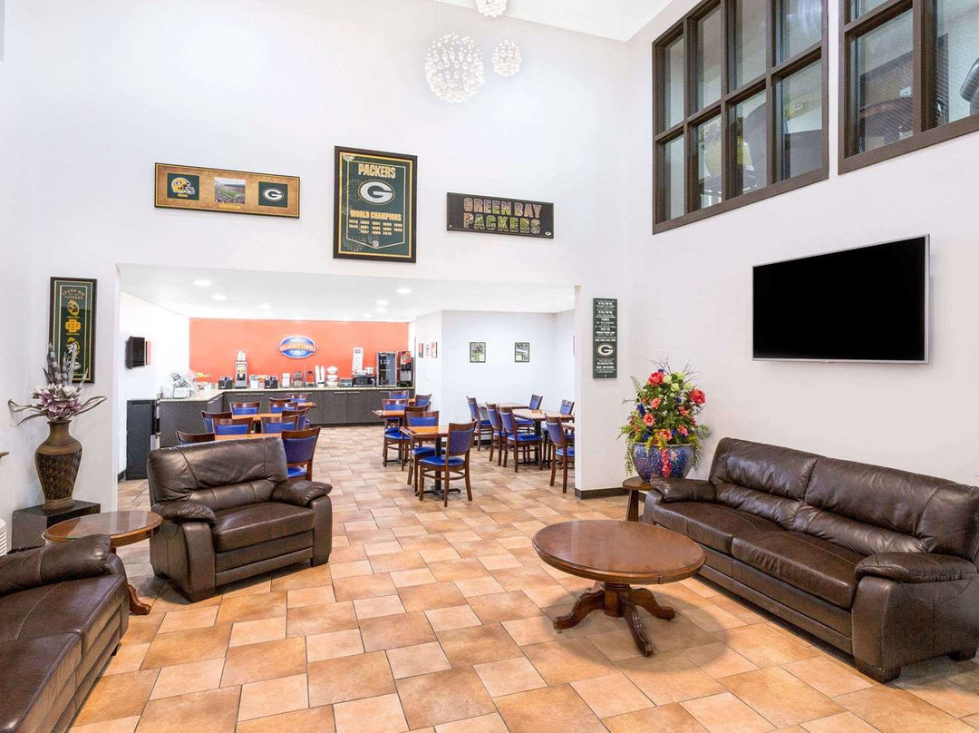 Baymont by Wyndham Green Bay主图