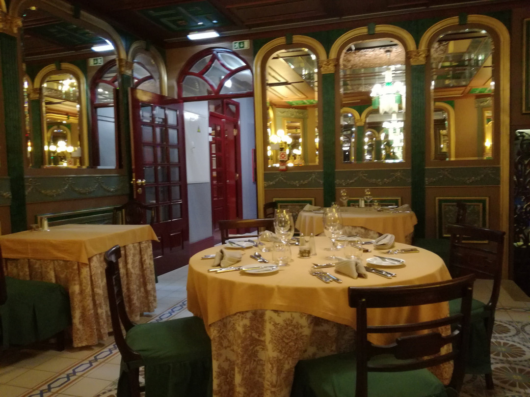 Stroganov Hotel主图