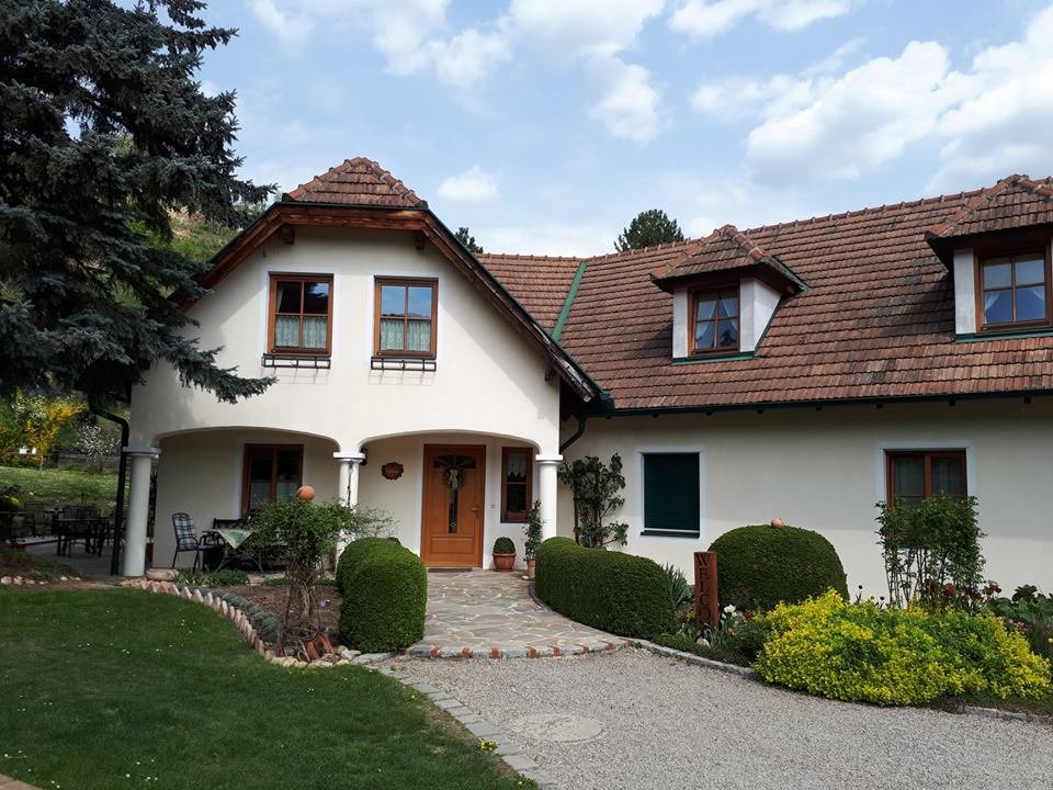 Weinberghof Ilkerl-官方