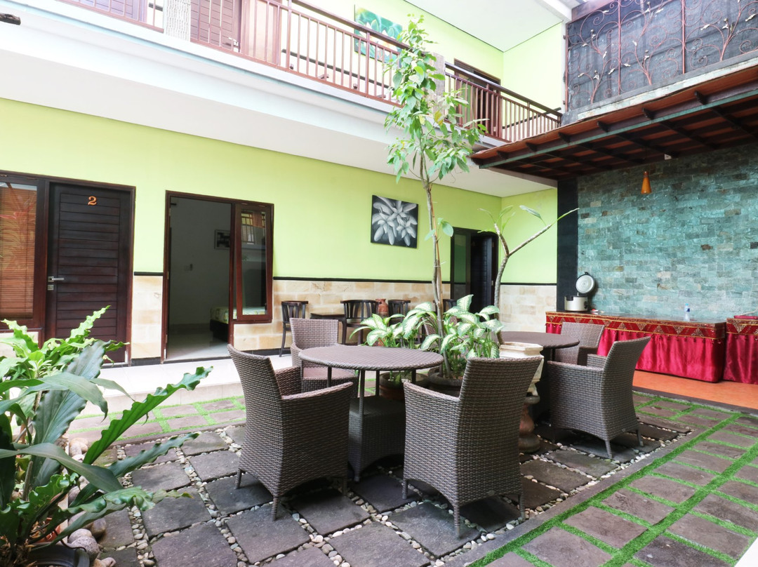 努彭杜克甲酒店主图