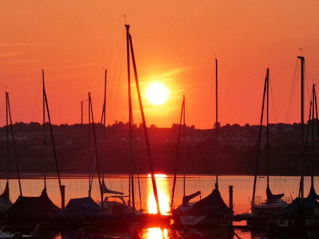 Mohnesee酒店住宿-Strandhof Möhnesee