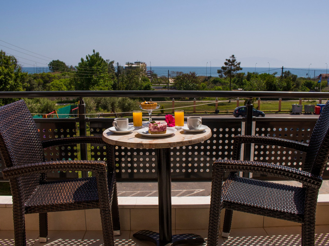 Thalassa Apartments主图