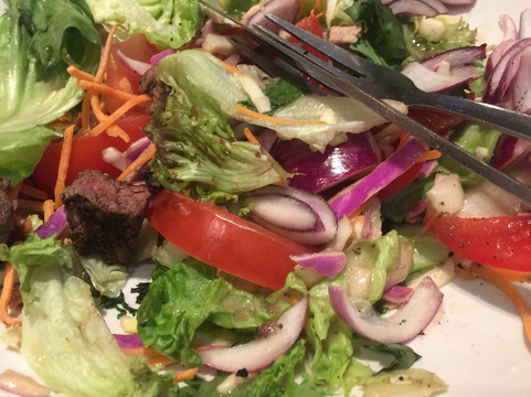 Spectre Cheltenham-切尔滕纳姆必去景点