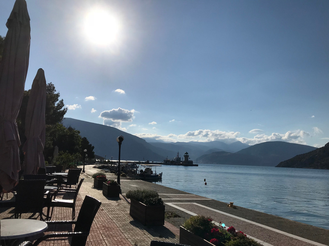 伊利达诺斯酒店主图