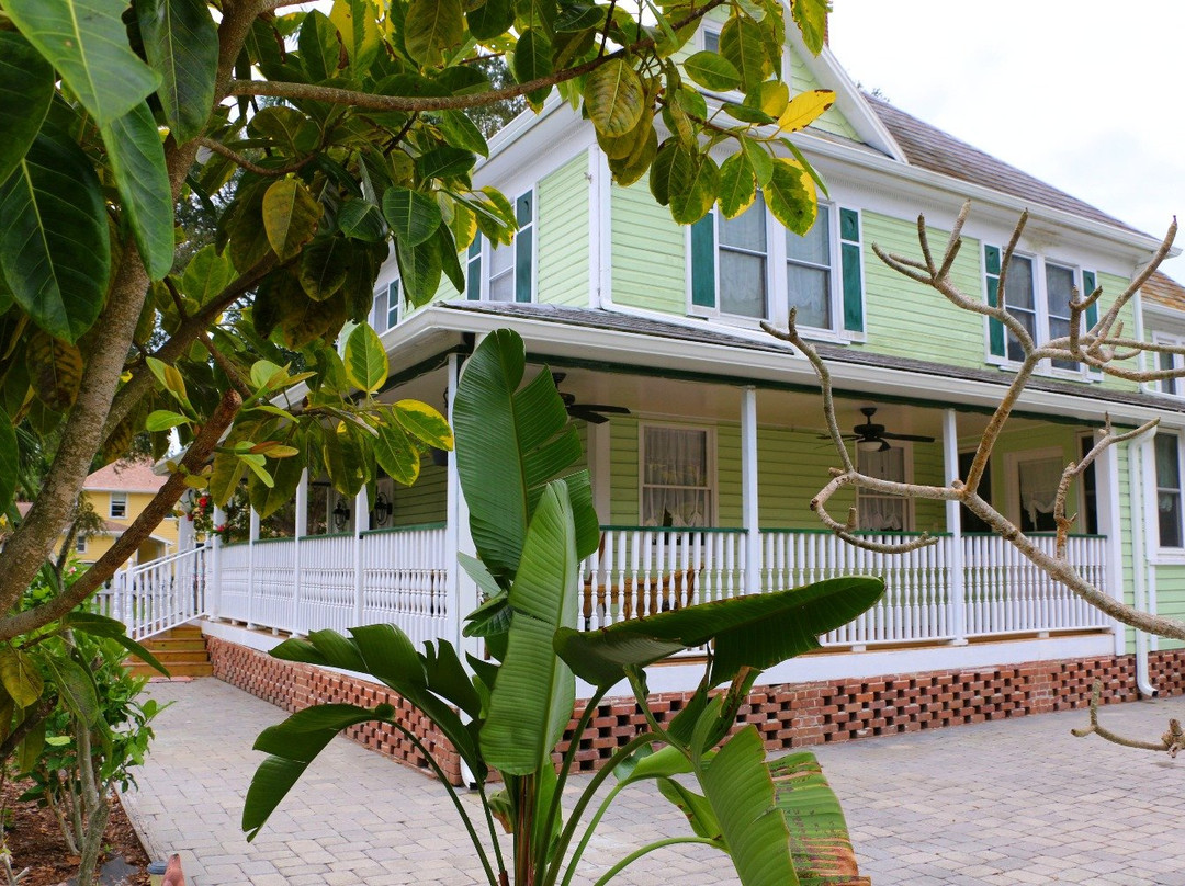 Palma Sola酒店住宿-The Londoner Bed & Breakfast