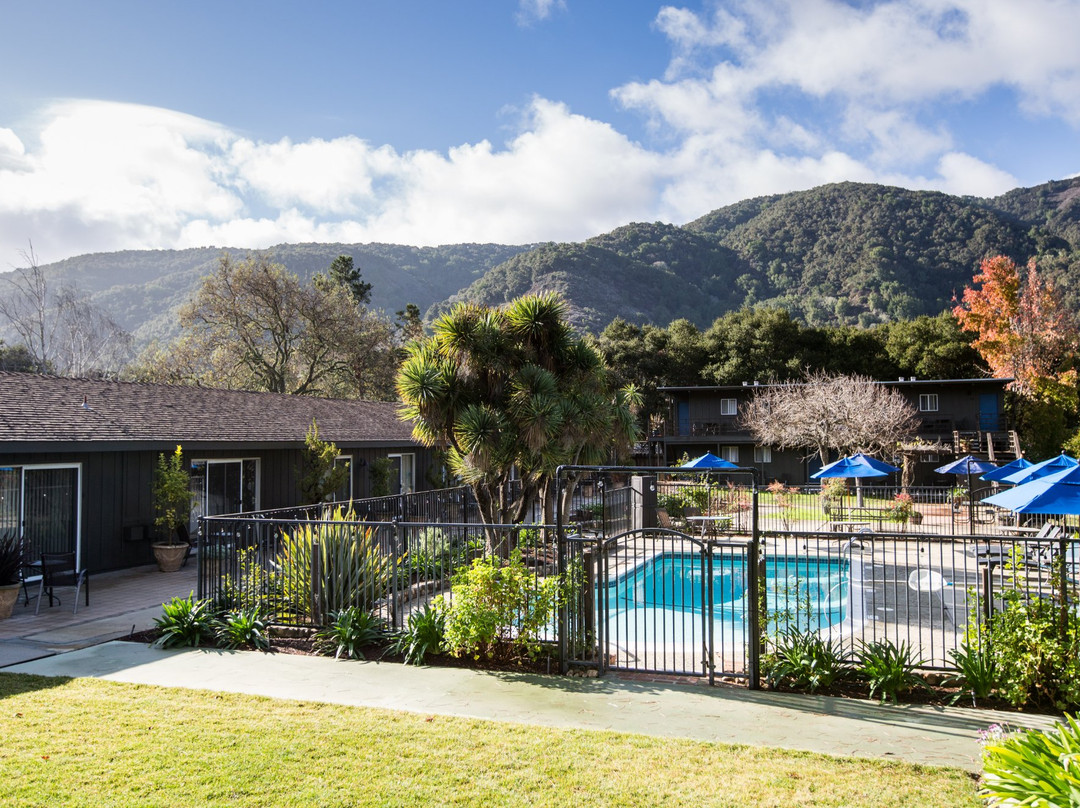 卡梅尔瓦利酒店住宿-乡村花园旅馆