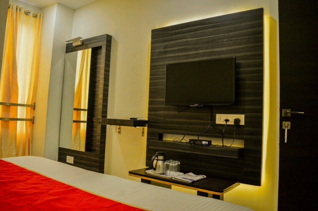 Hotel Crystal Inn-Best 3 Star Hotel in Ujjain主图
