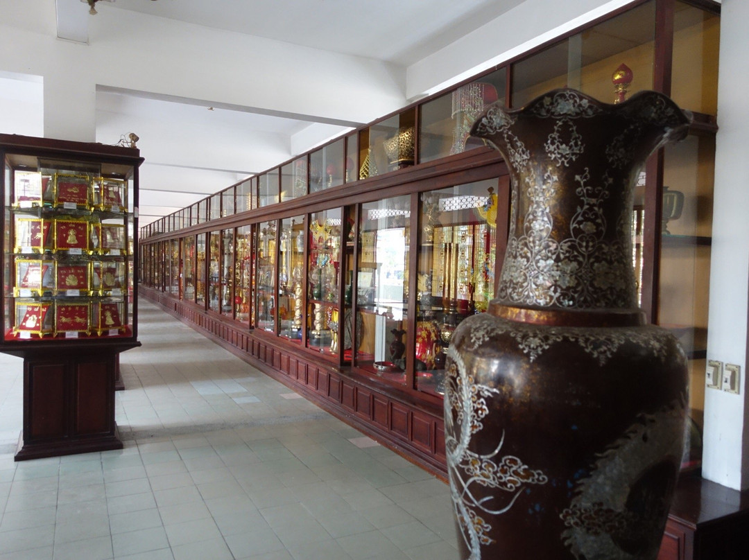 Ba Chua Xu Temple-朱笃必去景点