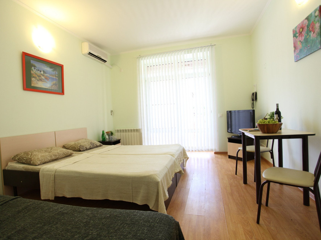 Guest House Troya主图