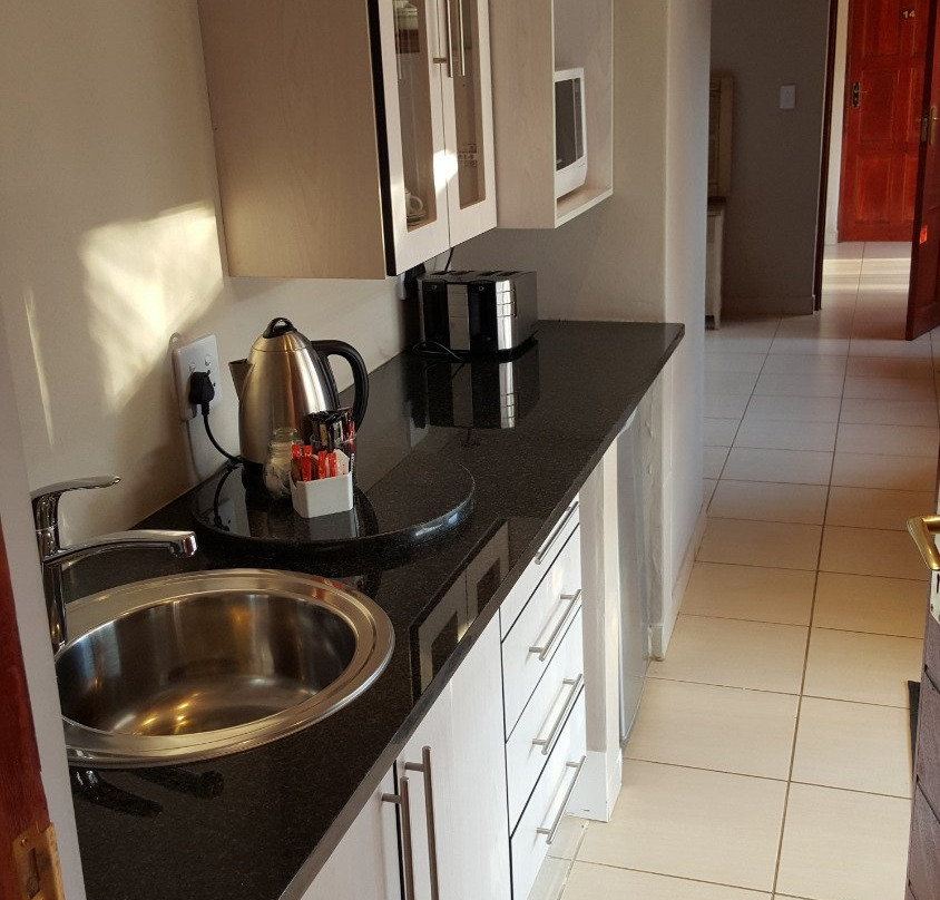 Casa Bianca Guest Lodge主图