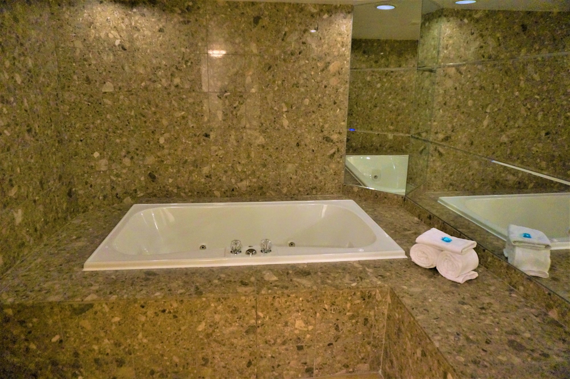 Hampton Inn By Hilton Duluth Canal Park-浴室