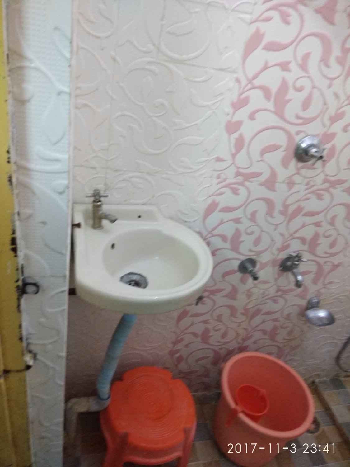 OYO 6302 Hotel Shivtara-浴室