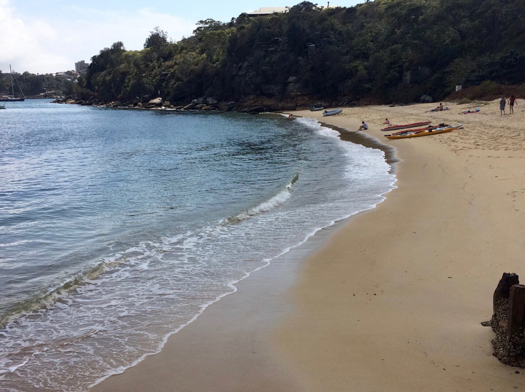 Quarantine Beach景点图片
