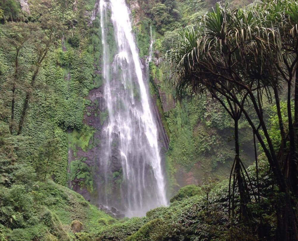 Sekeper Waterfall-龙目岛必去景点