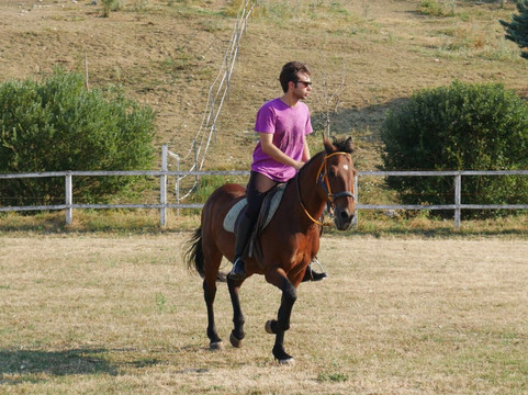 Borgo di Fallascoso-Torricella Peligna必去景点