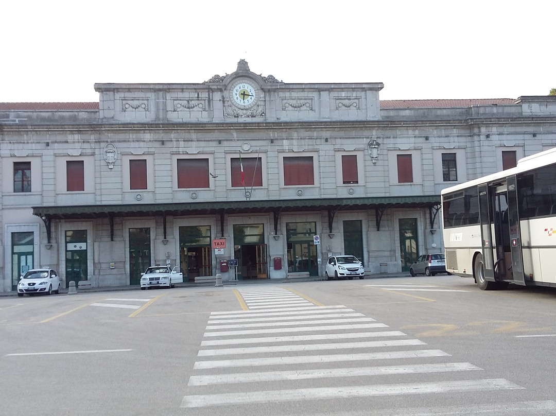 Stazione Ferroviaria景点图片